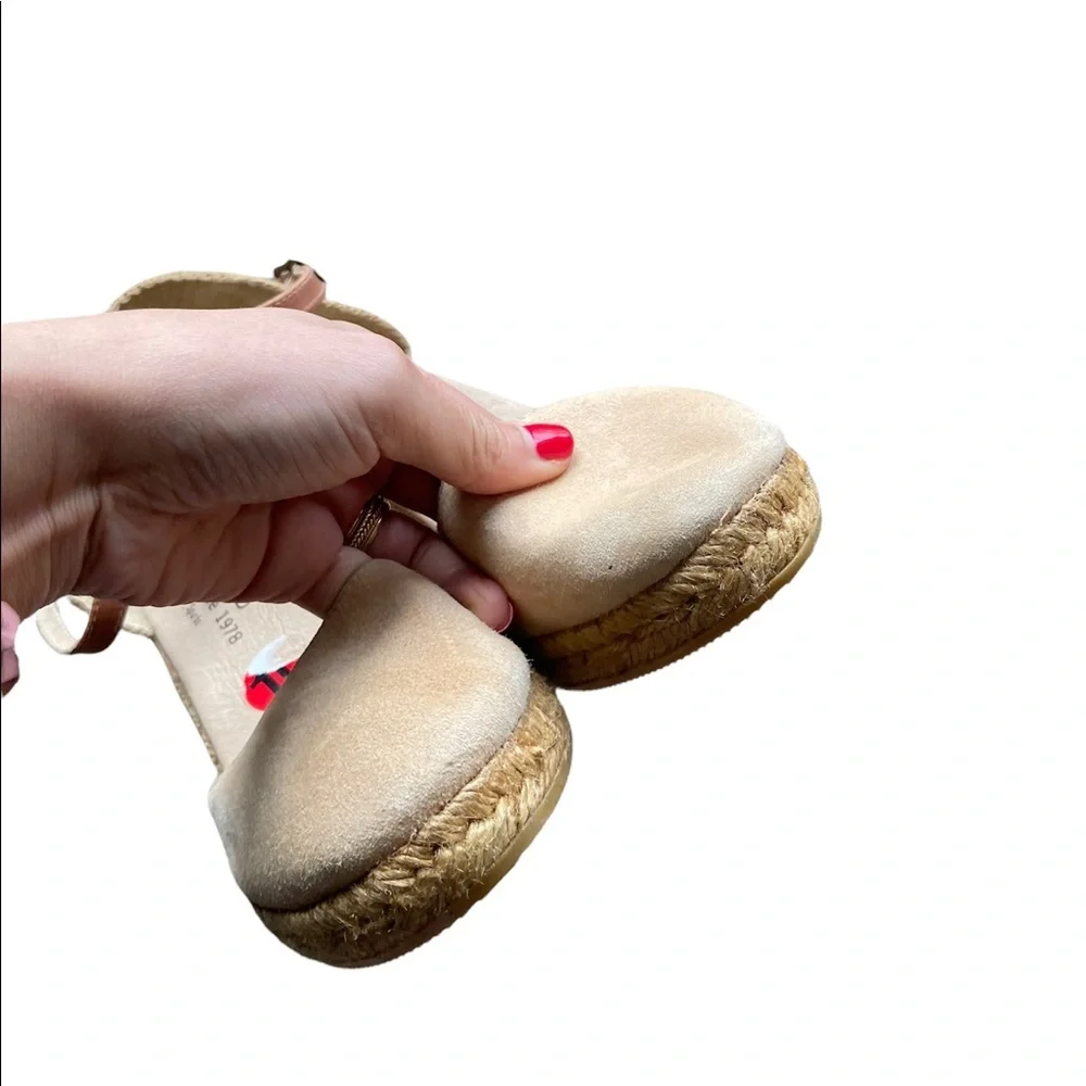GAIMO Tan Wedge Espadrilles Sandals